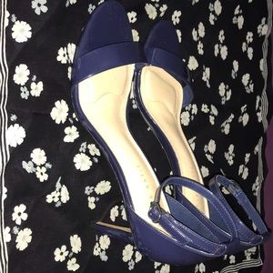 High heels navy blue sandals
